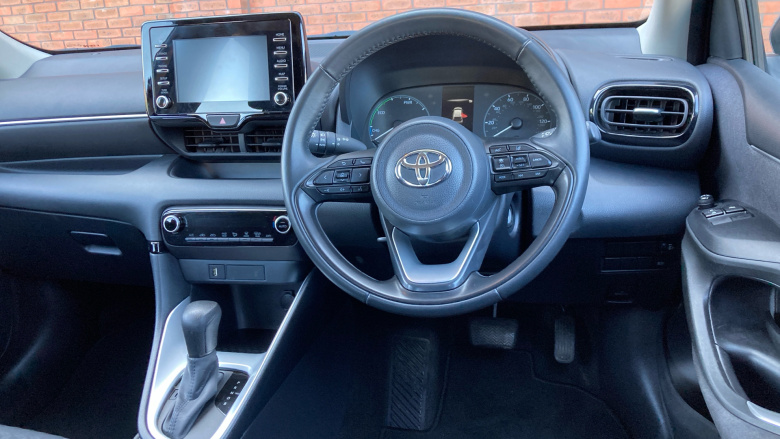 Toyota Yaris 1.5 Hybrid Icon 5dr CVT Hybrid Hatchback